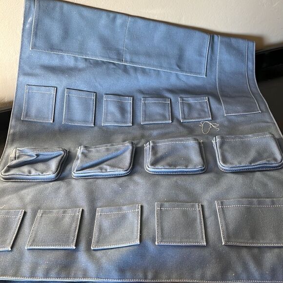 Blue canvas hanging organizer - Picture 5 of 7